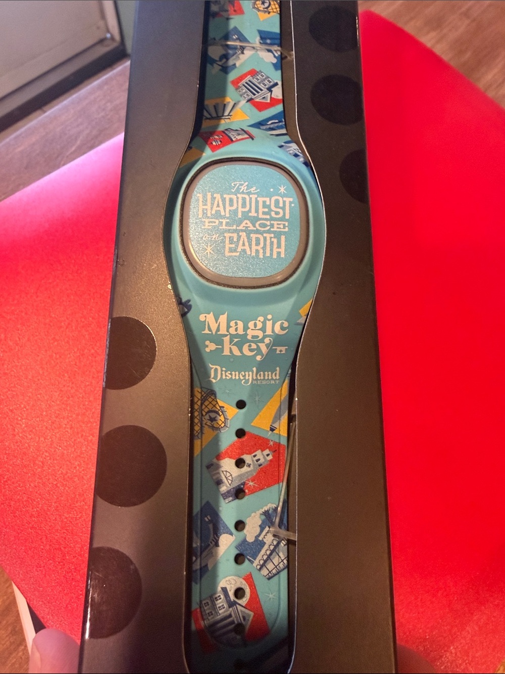 Disney MagicBand+ Teal and Multicolor Happiest Place On Earth Design - Picture 2 of 3